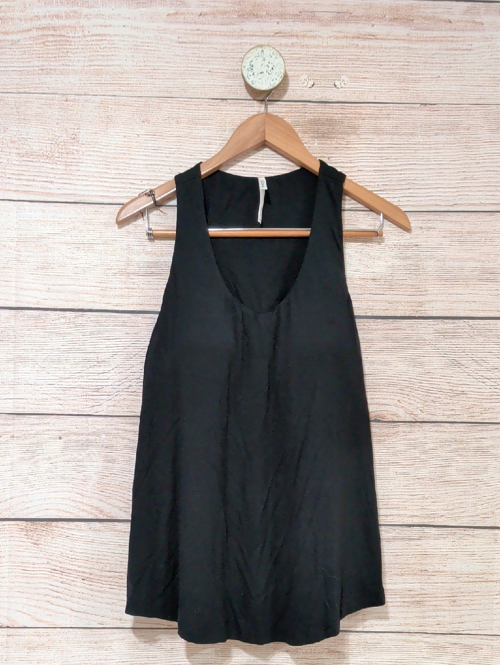 NWT Soma Black Scoop Neck Flowy Soft Jersey Racerback Bra Tank Top XL